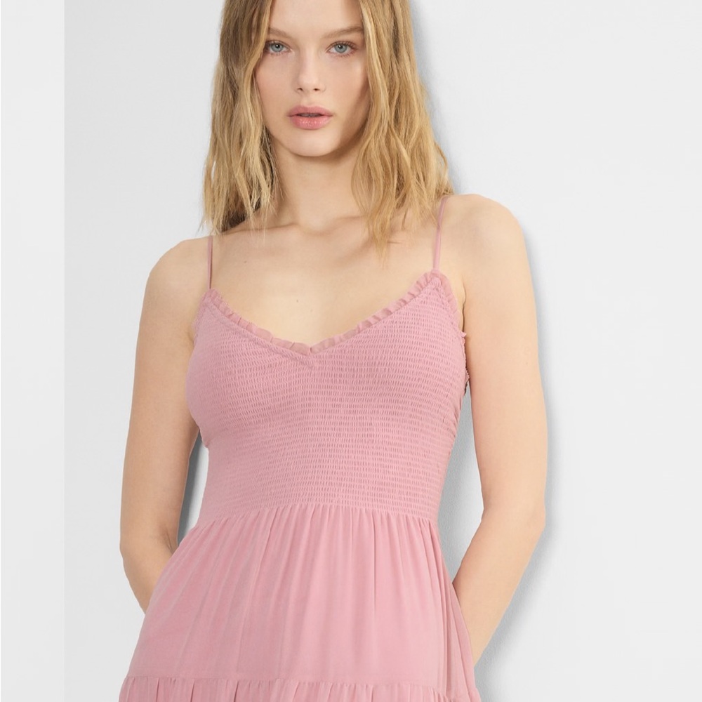 Aritizia Wilfred Chiffon Women’s Pink Smocked Bodice Midi Dress - Picture 2 of 11